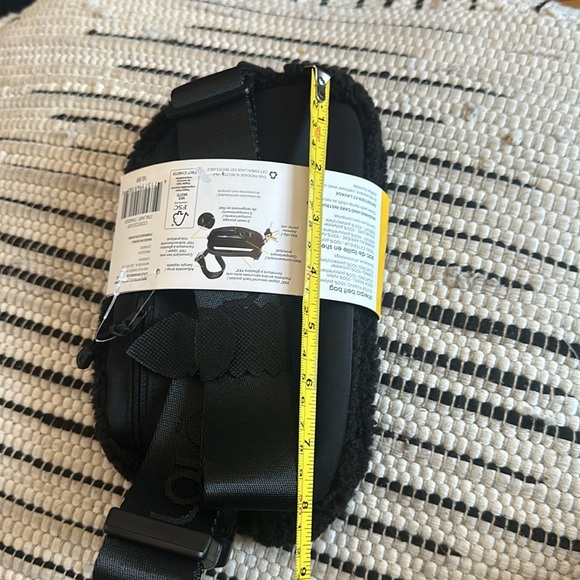 New belt bag - Picture 9 of 9